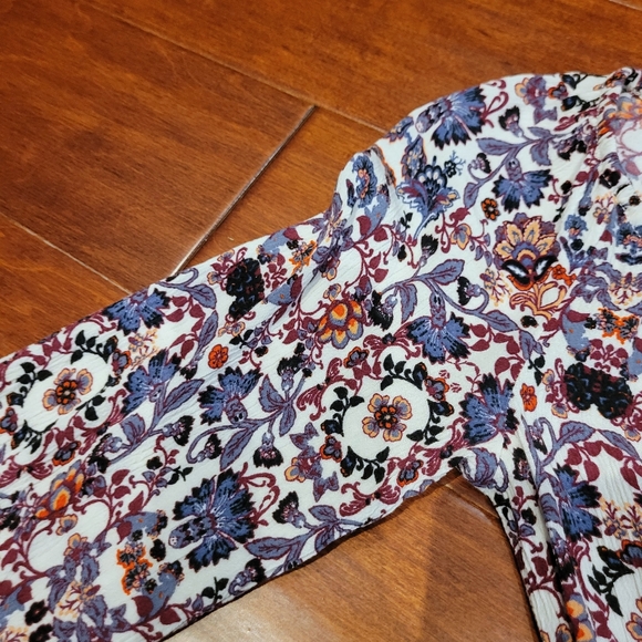 American Eagle Shorts Jumpsuit Keyhole Buttons Size XXS, but Fits Like Small - Picture 7 of 16